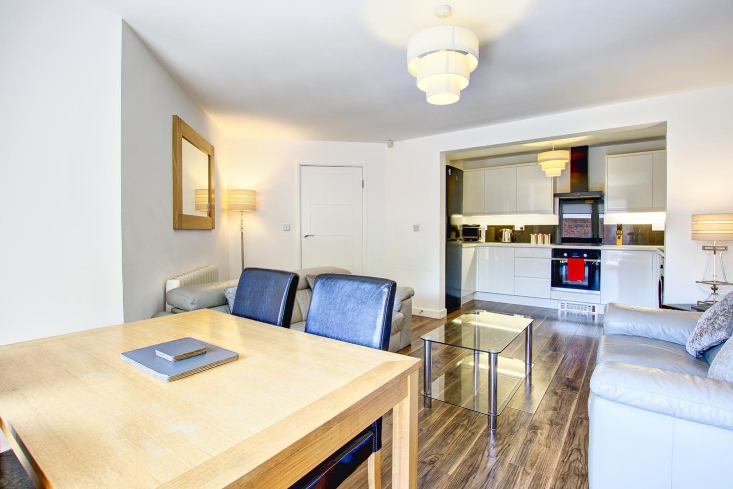 Sunderland Short Stays 2 Bedroom Apartment Free Parking Fulwell Sr6 エクステリア 写真