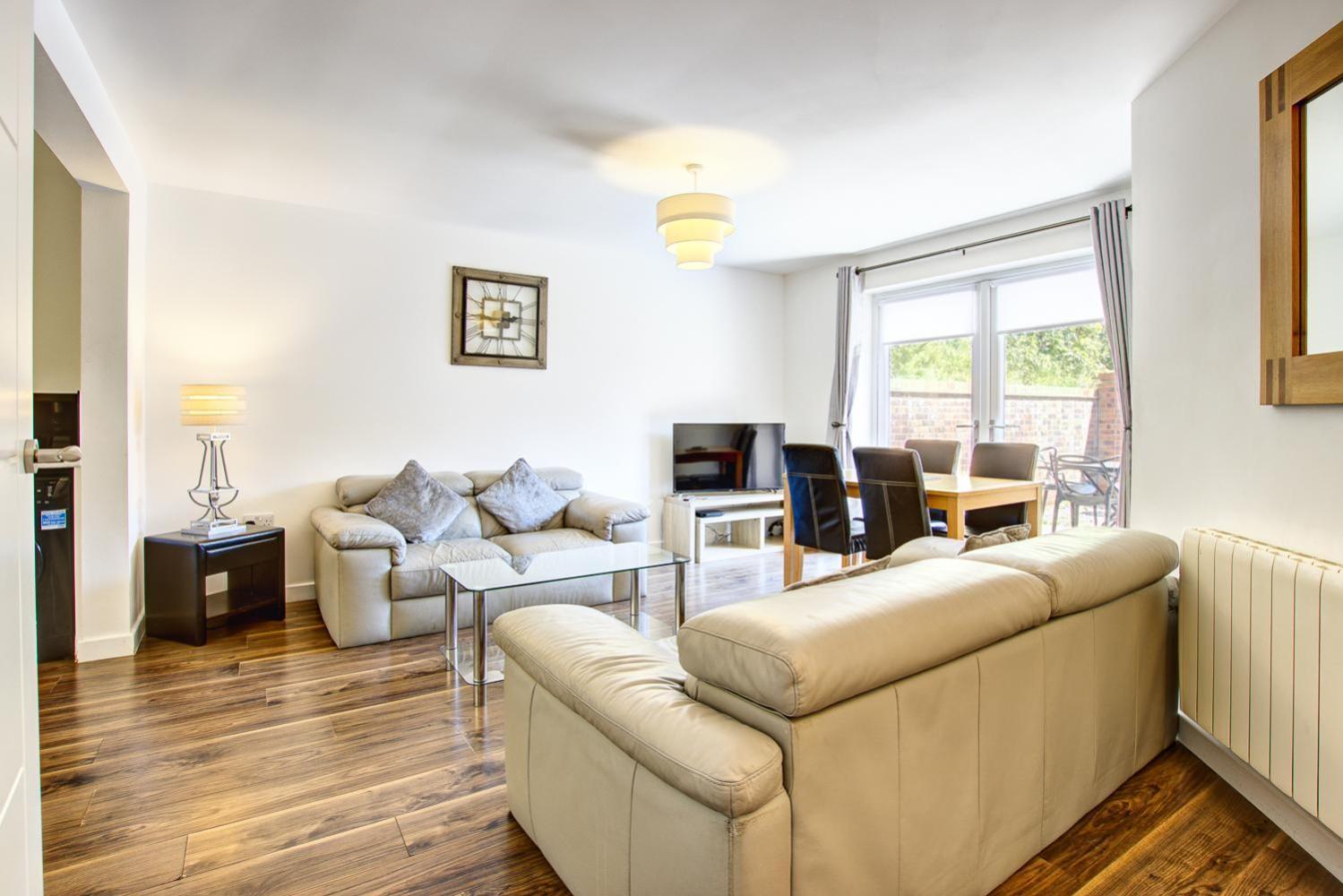 Sunderland Short Stays 2 Bedroom Apartment Free Parking Fulwell Sr6 エクステリア 写真
