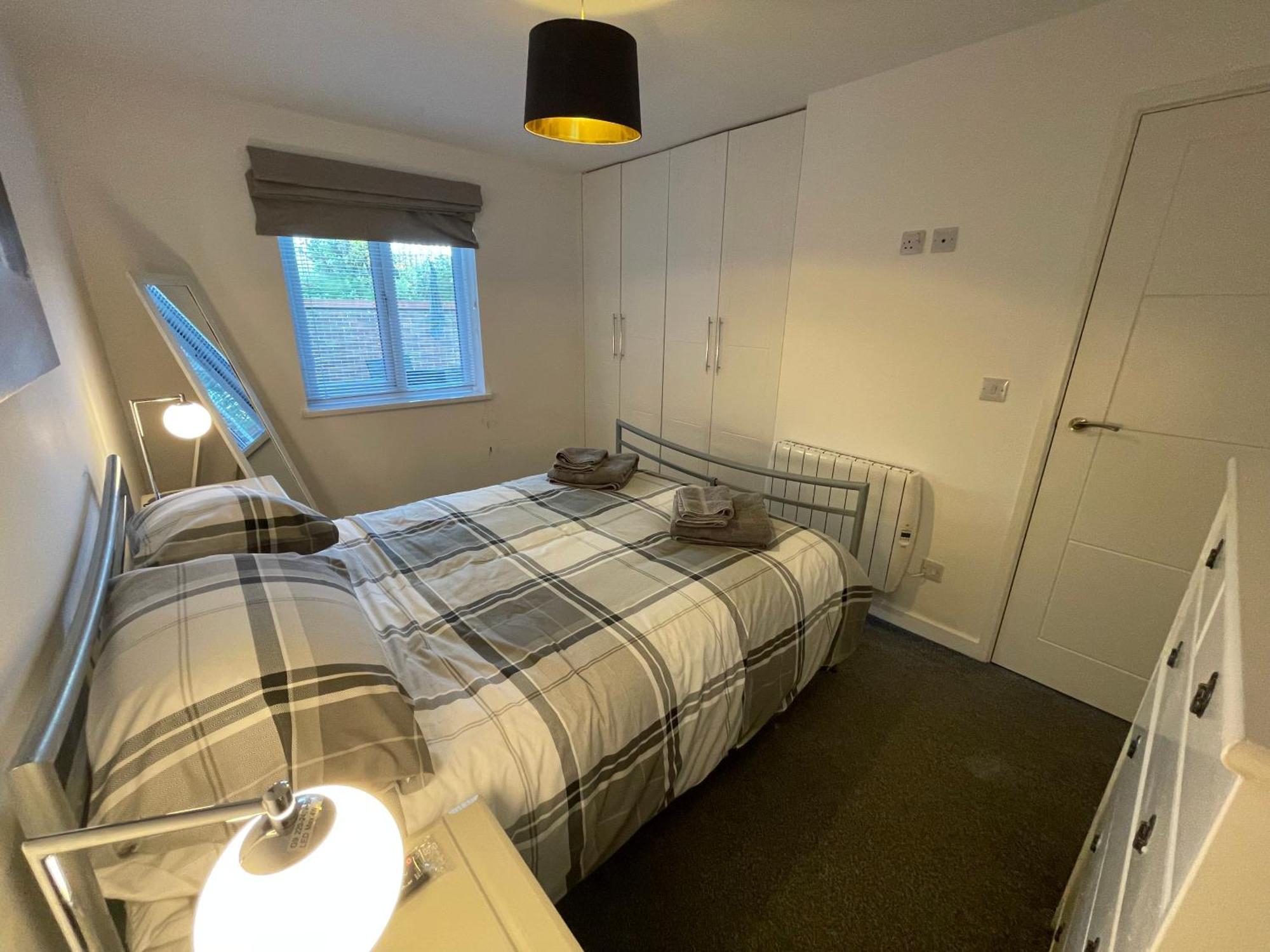 Sunderland Short Stays 2 Bedroom Apartment Free Parking Fulwell Sr6 エクステリア 写真